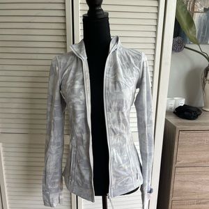 Lululemon zip up